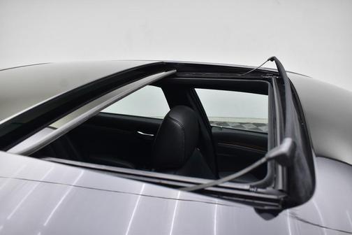2018 chrysler 300c in saint louis, missouri