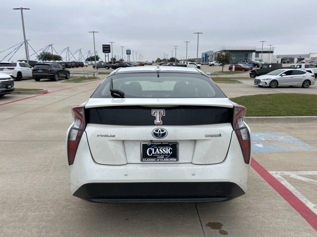 2017 toyota prius two