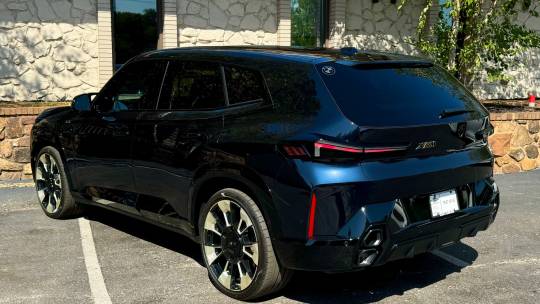 2024 BMW XM sport activity