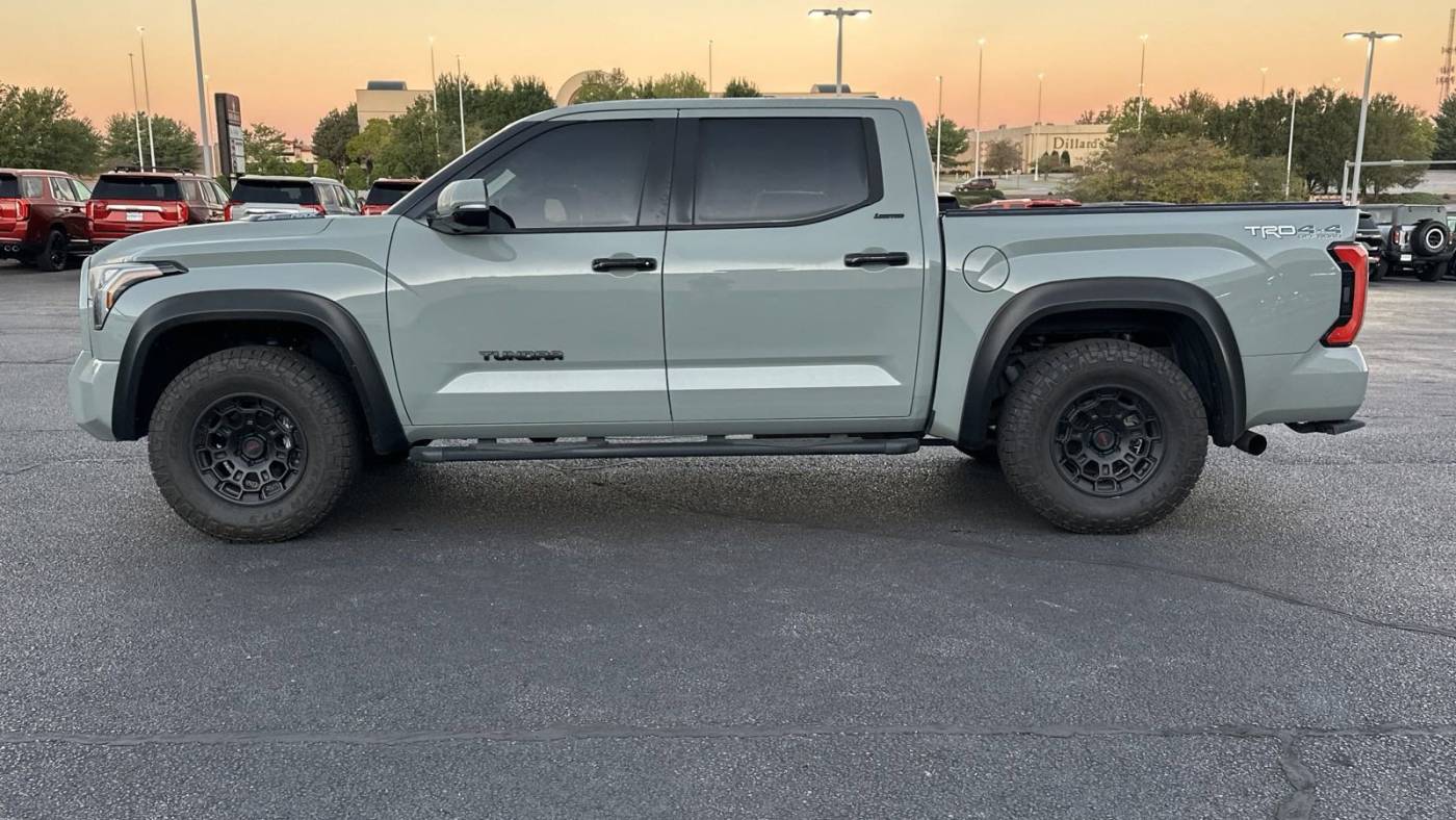 2023 toyota tundra limited hv