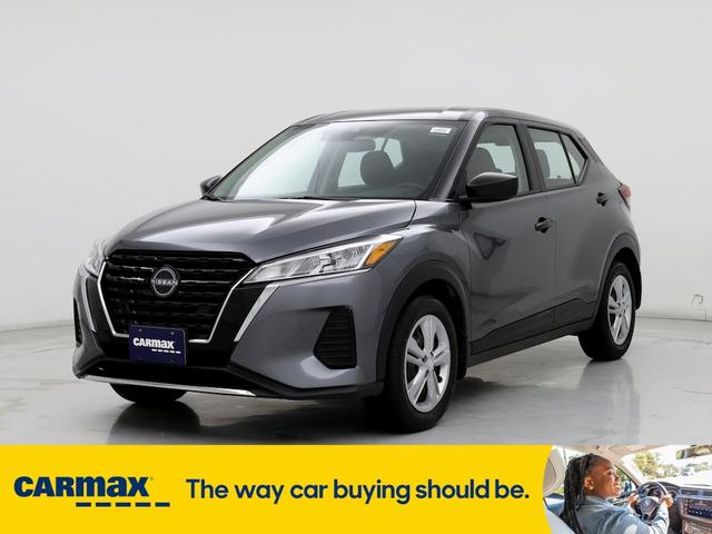2023 nissan kicks s