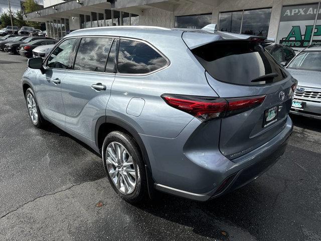 2021 toyota highlander limited