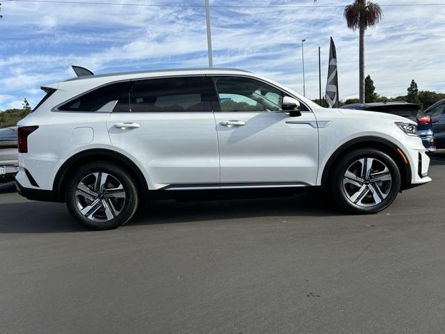 2022 kia sorento plug-in hybrid sx