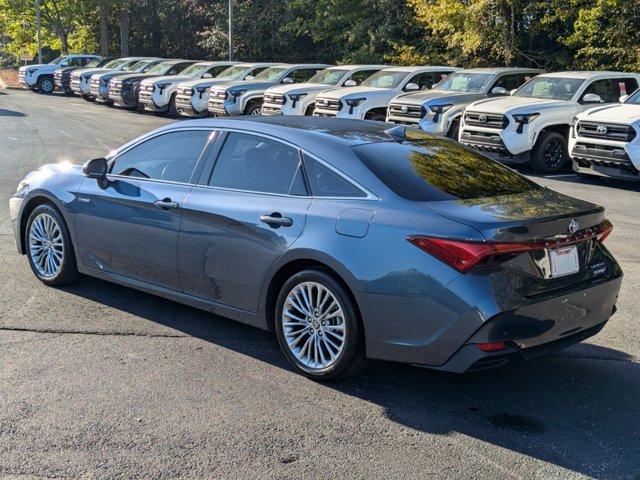 2021 toyota avalon hybrid limited