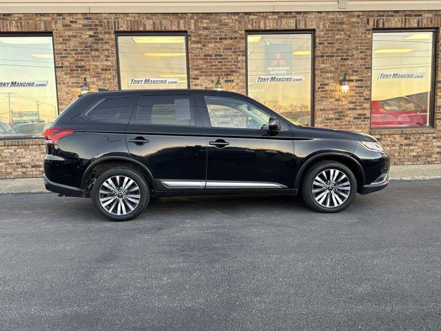 2020 mitsubishi outlander se