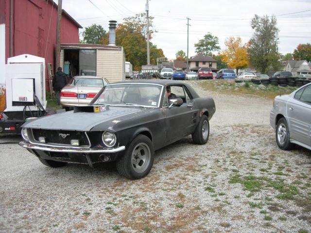 1967 ford mustang coupe. rat rod