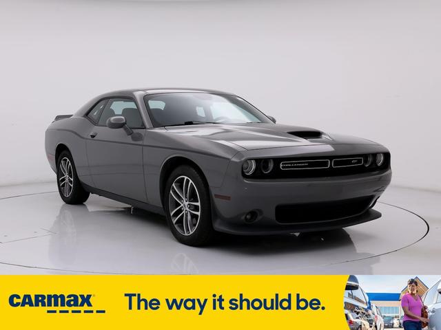 2019 dodge challenger gt
