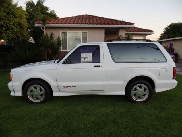 1993 gmc typhoon suv truck