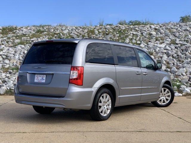 used 2016 chrysler town & country touring meridian, ms 39302 for sale in meridian, mississippi
