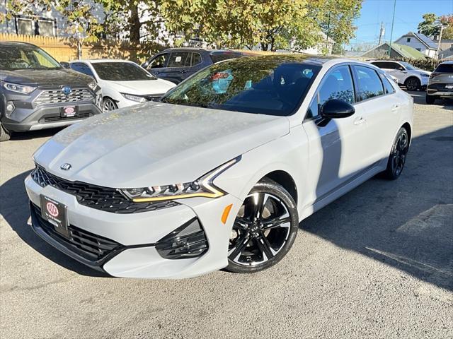 2021 kia k5 gt-line