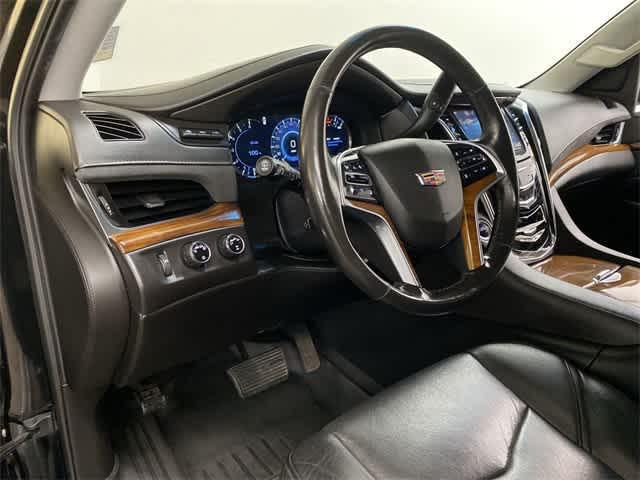 2017 cadillac escalade luxury
