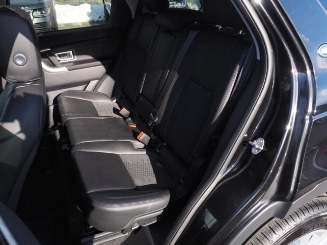 certified 2018 land rover discovery sport se norwood, ma 02062 for sale in norwood, massachusetts