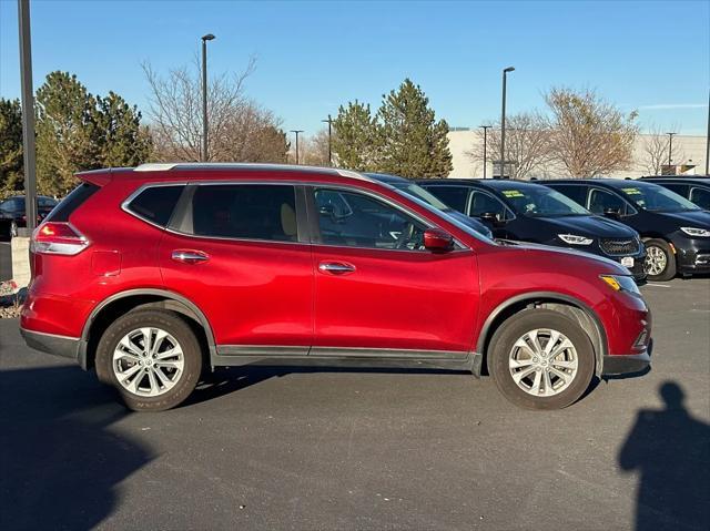 2016 nissan rogue sv