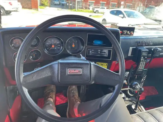 1985 gmc k3500 red 4wd manual