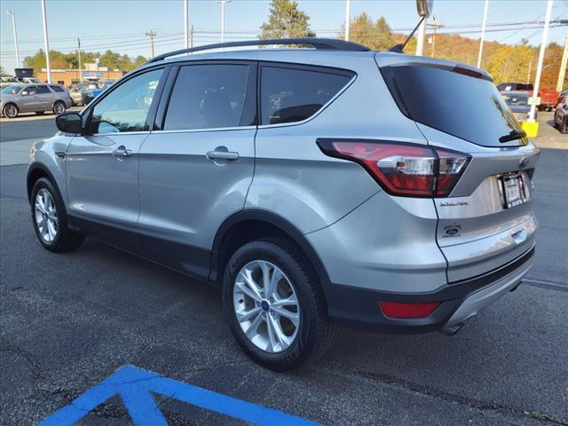 2018 ford escape se