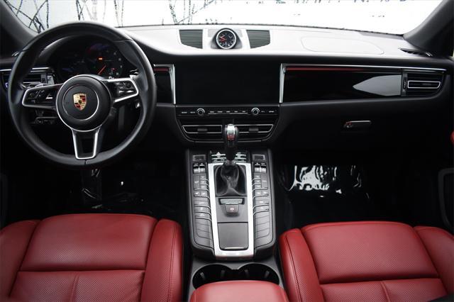 2020 porsche macan base