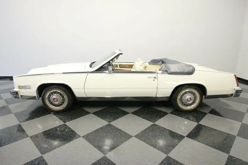 98k actual miles fuel injected v8 overdrive auto 4 wheel disc power top