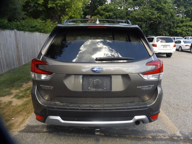 2021 subaru forester touring