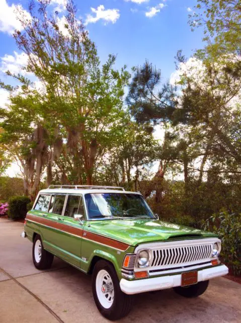 1970 jeep wagoneer - stunning customized classic