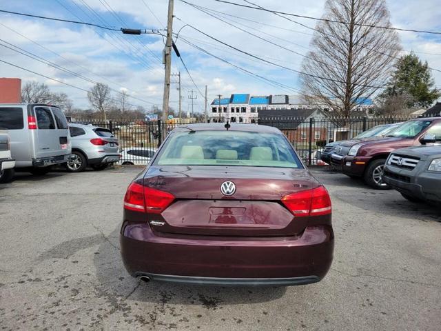 2013 volkswagen passat 2.0 tdi se w/ sunroof