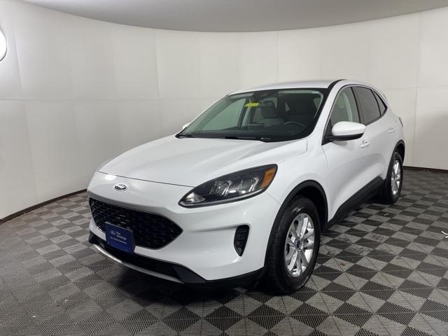 2021 ford escape se