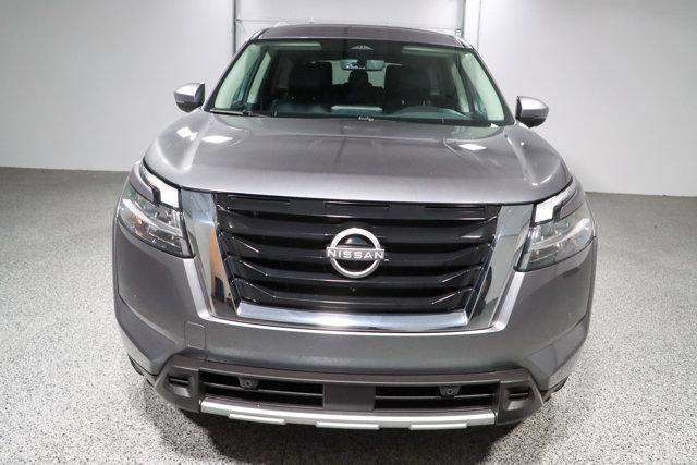 2023 nissan pathfinder sl 4wd