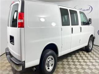 2022 Chevrolet Express 2500