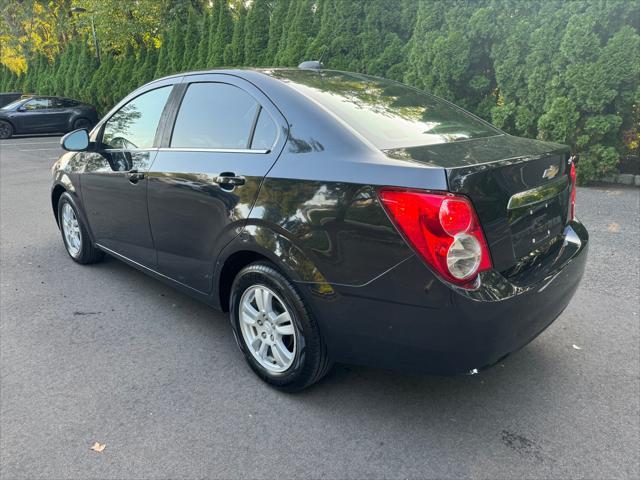 2015 chevrolet sonic lt