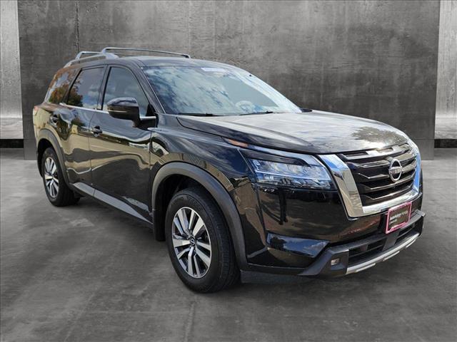 2022 nissan pathfinder sl 2wd