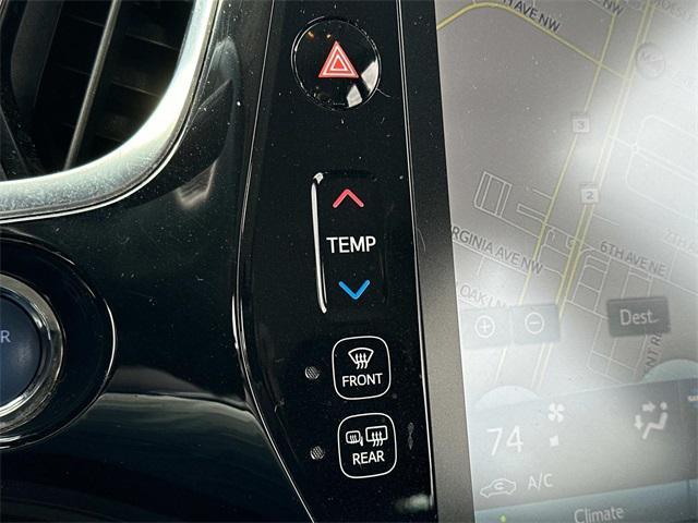 2022 toyota prius prime xle