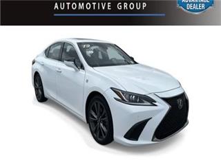 2019 Lexus ES base