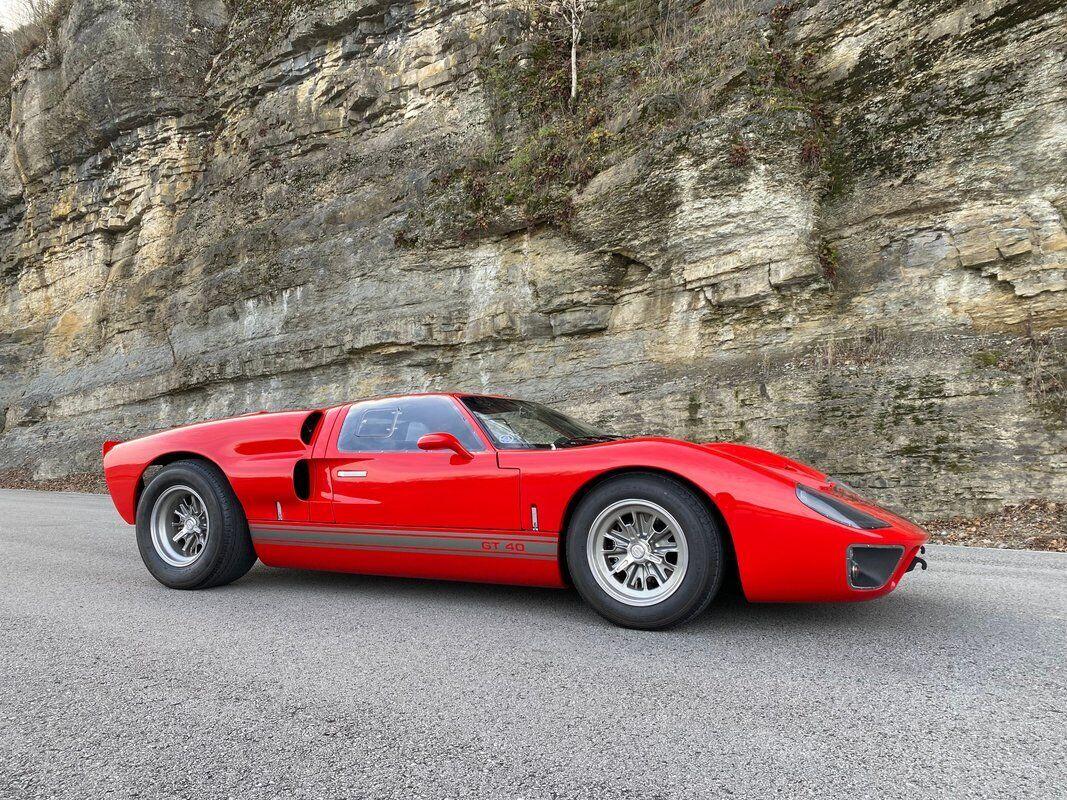 1966 ford gt40 mk ii 5 speed manual coupe 427 v8 engine