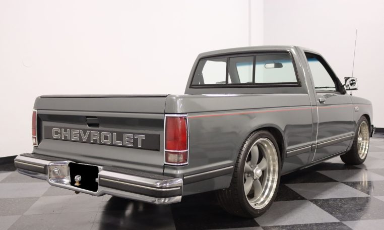 1989 chevrolet s10 tahoe
