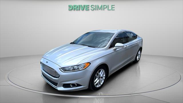 2016 ford fusion se