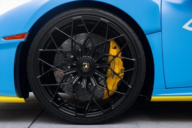 2022 lamborghini huracan sto coupe