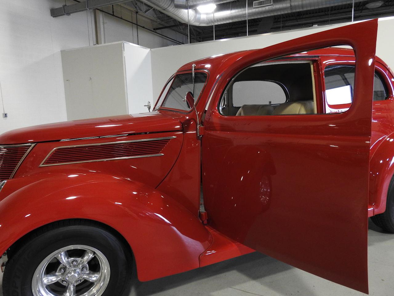 1937 ford sedan