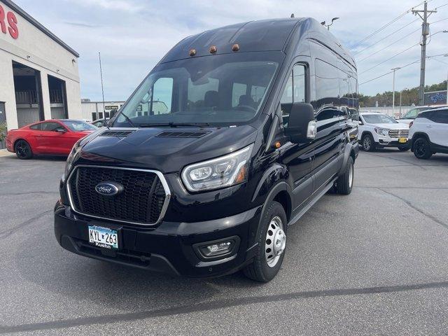 2023 ford transit-350 xlt
