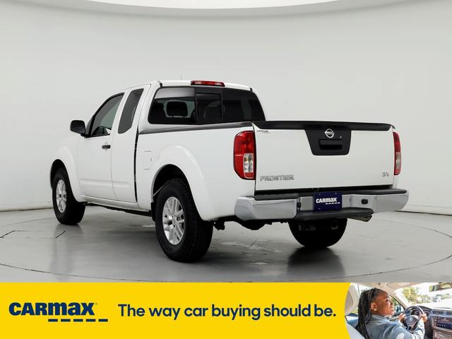 2021 nissan frontier sv