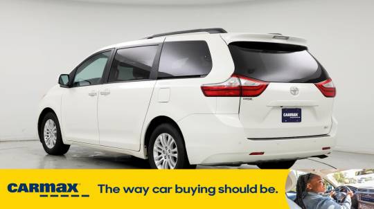 2017 toyota sienna xle 8-passenger fwd