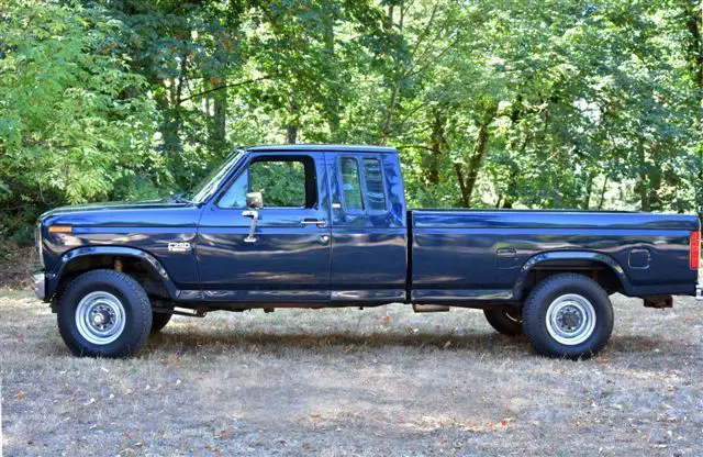 1985 ford f250 xlt lariat 4x4 low miles grandpa's pickup