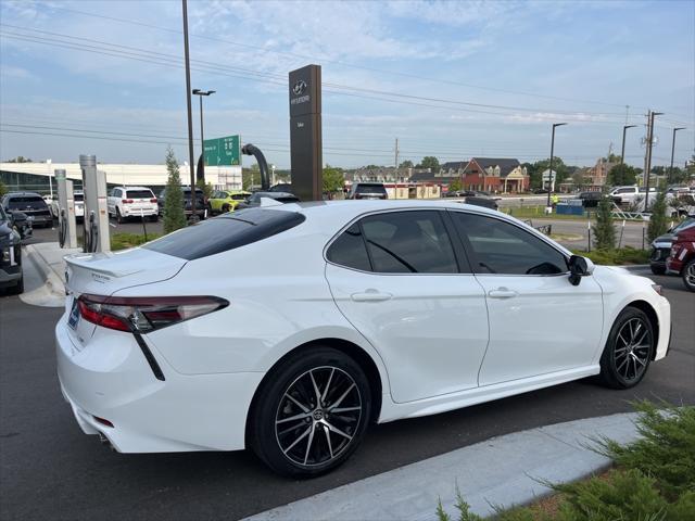 2024 toyota camry se