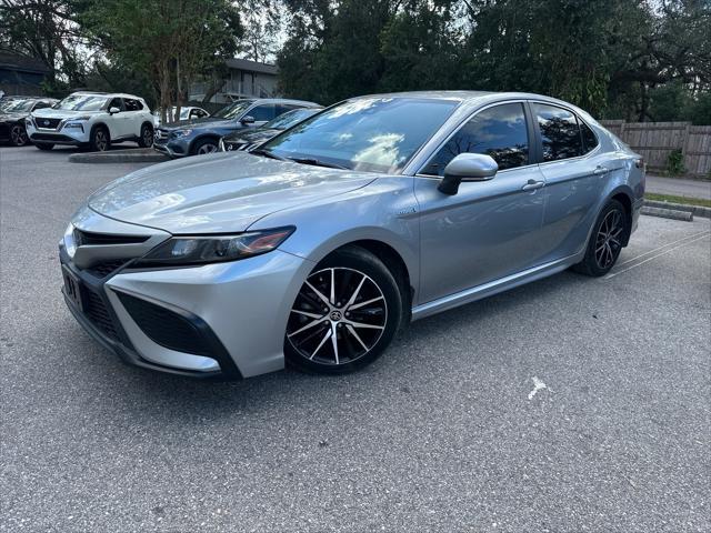 2021 toyota camry se
