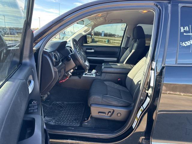 2016 toyota tundra sr5