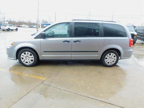 2013 dodge grand caravan in minneapolis, minnesota