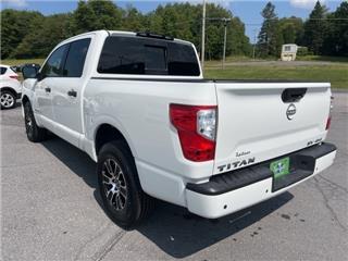 2023 Nissan Titan s