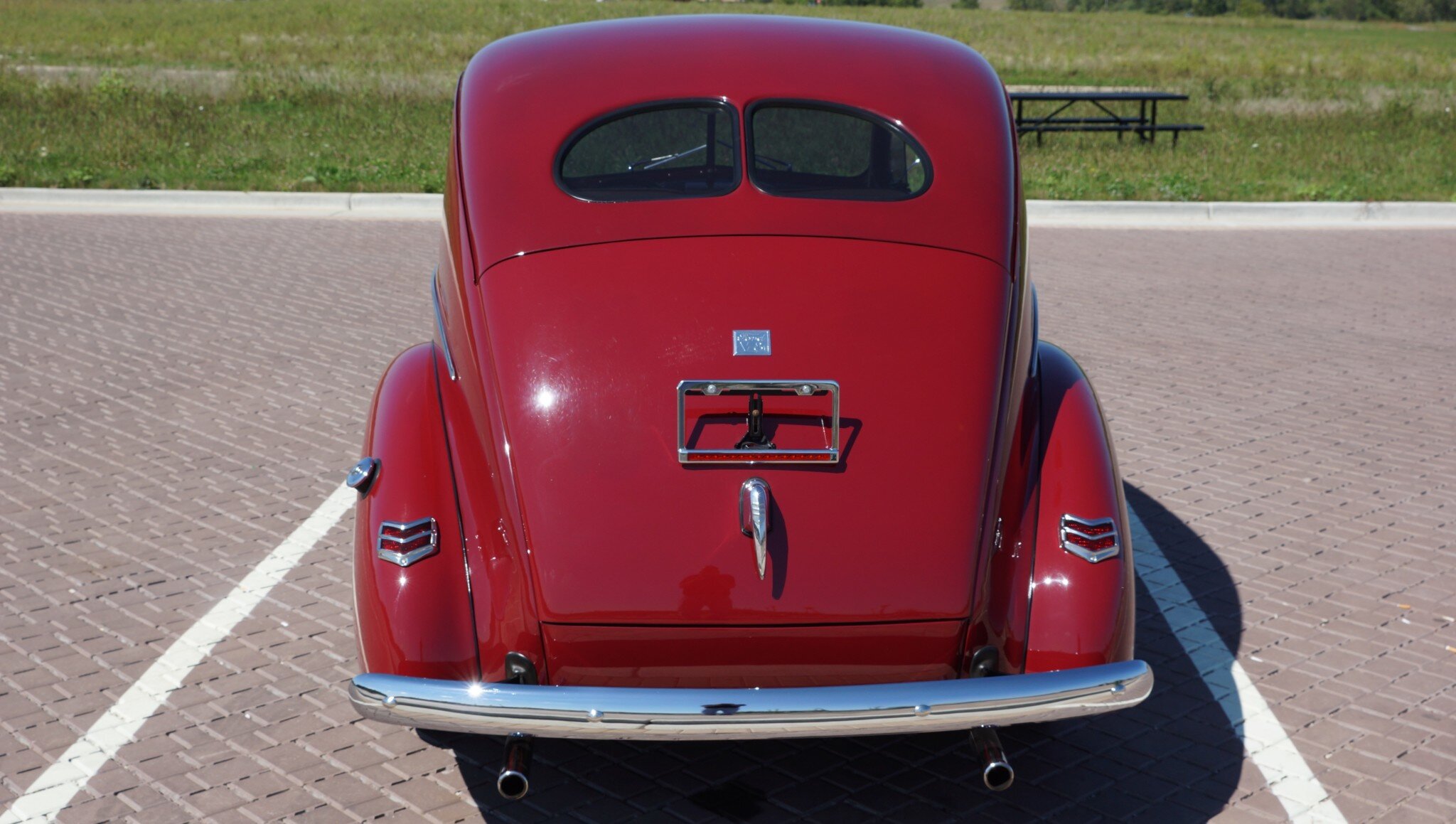 ford deluxe tudor