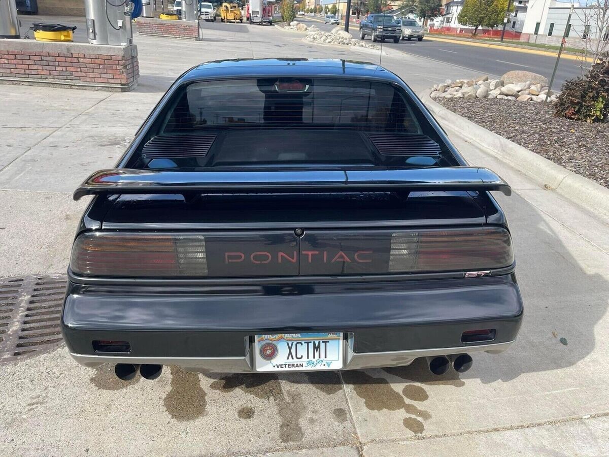 1986 pontiac fiero black gt