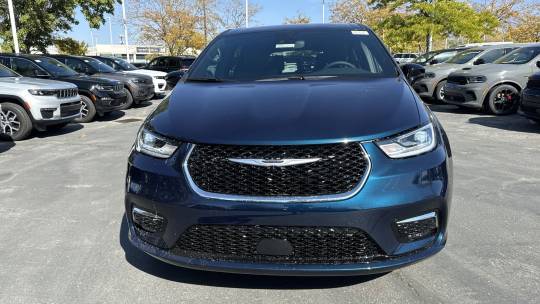 2025 Chrysler Pacifica