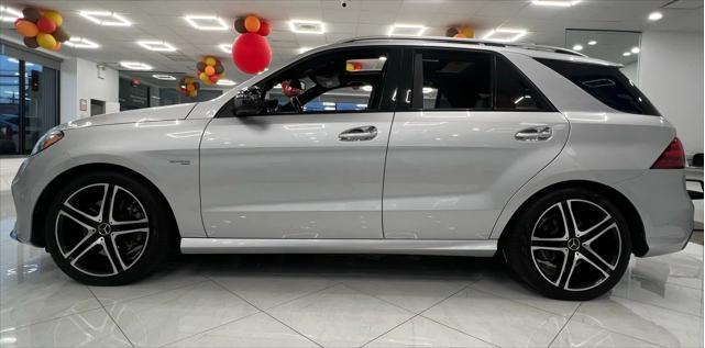 2017 mercedes-benz amg gle 43 base 4matic