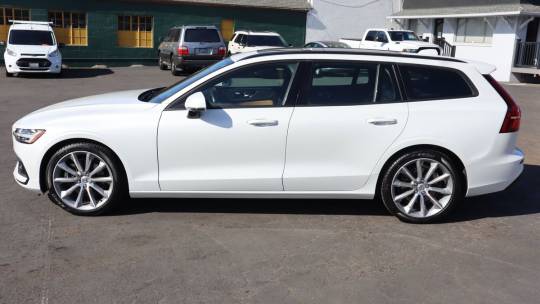 2020 Volvo V60